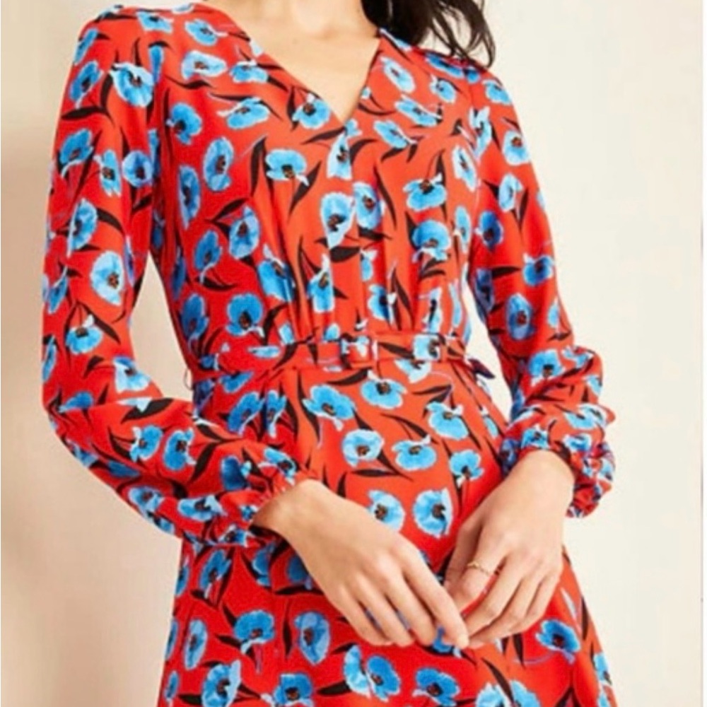 NWT Ann Taylor Petite Red Floral Dress in size 10P